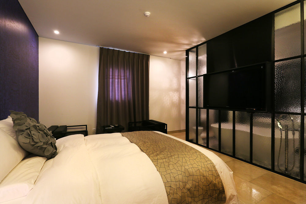 Circle Hotel Incheon Buitenkant foto